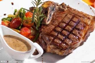 南宁牛排爆料事件视频曝光,揭秘餐厅潜规则  第1张