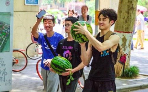 高校吃瓜网站免费入口  第2张